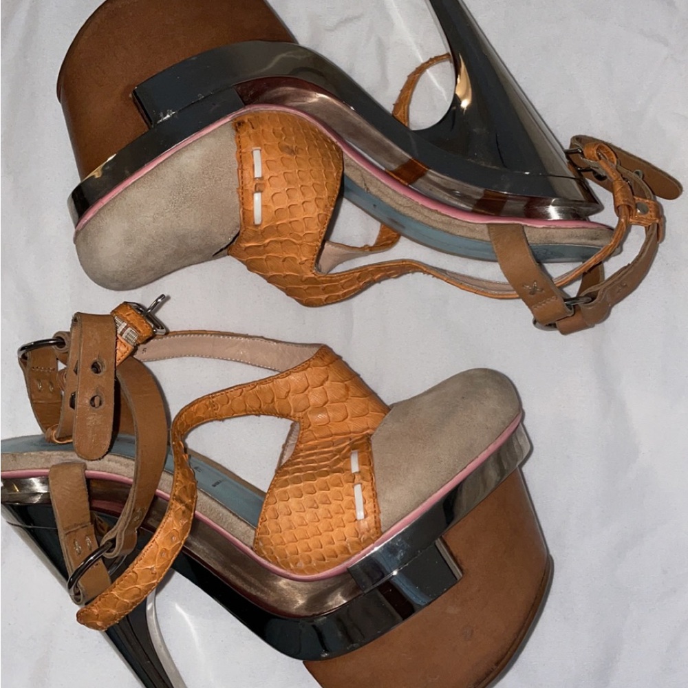 Versace Triple Platform